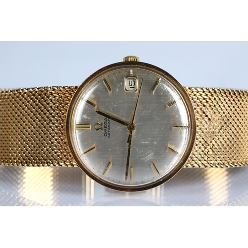 134 - Gents 9ct gold Omega automatic wristwatch with date aperture. Gross weight 63g with box, outer box a... 