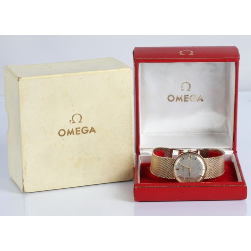 134 - Gents 9ct gold Omega automatic wristwatch with date aperture. Gross weight 63g with box, outer box a... 