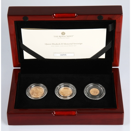 38 - Queen Elizabeth II Memorial Sovereign 2022. Three coin gold proof set comprising of sovereign, half ... 