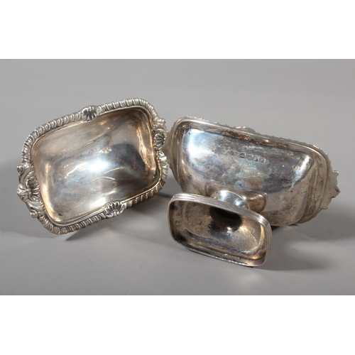 81 - Pair of antique Georgian silver table salts with scallop shell and gadrooned borders, by&nbsp;Robert... 