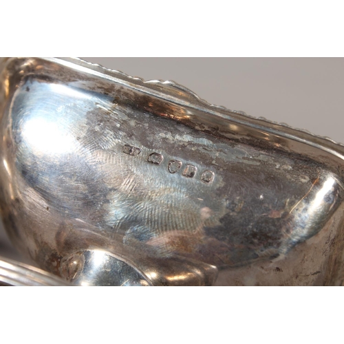 81 - Pair of antique Georgian silver table salts with scallop shell and gadrooned borders, by&nbsp;Robert... 