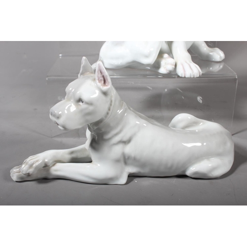 135 - Heubach models of a turkey and a dog and another similar dog model.  (3)