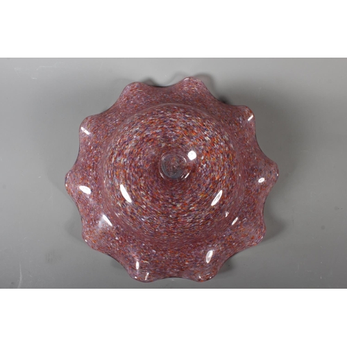 257 - Strathearn Glass bowl, of circular scalloped form, marks to base.