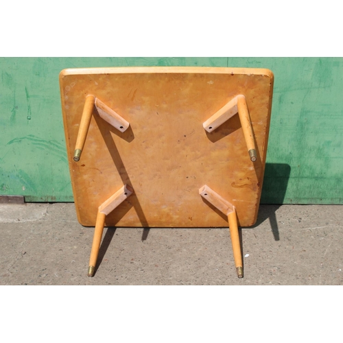492 - Mid-century blonde oak occasional table,  the rounded square top, raised on tapering turned legs, 82... 