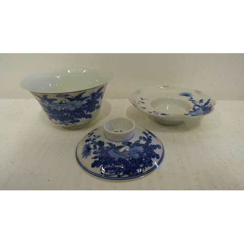 141 - Set of six Qing Dynasty Chinese Gaiwan blue and white porcelain tea cups with covers on stands, six ... 
