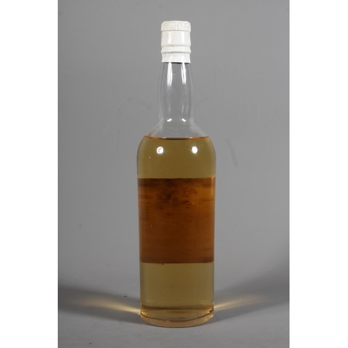 1082 - GLEN GRANT pure Highland malt whisky bottled by Campbell Hope & King Ltd of Elgin, proof strengt... 