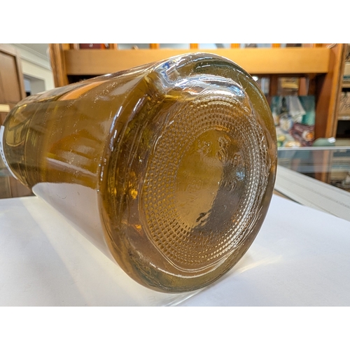 1082 - GLEN GRANT pure Highland malt whisky bottled by Campbell Hope & King Ltd of Elgin, proof strengt... 