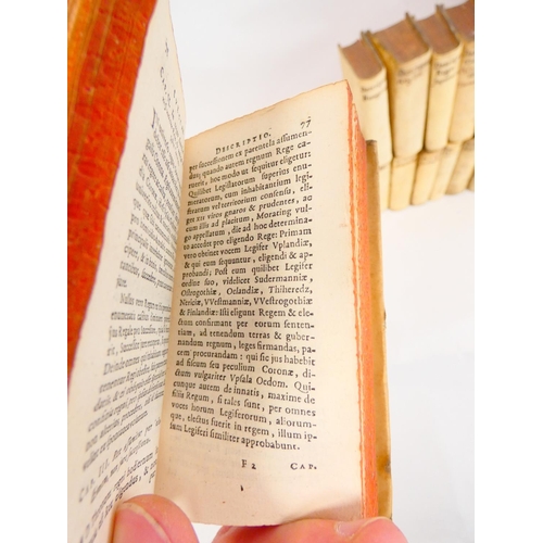 101 - ELZEVIR, JOHANNES MAIRE & OTHERS (Pubs). Petites Republiques series.  Regni Chinensis, Respublic... 