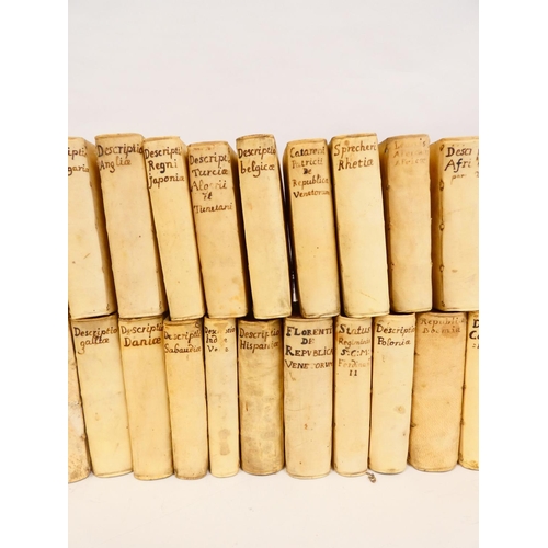 101 - ELZEVIR, JOHANNES MAIRE & OTHERS (Pubs). Petites Republiques series.  Regni Chinensis, Respublic... 