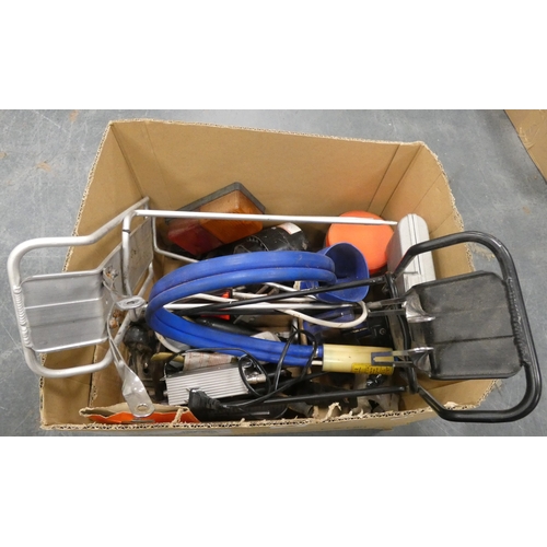 Lot 8         