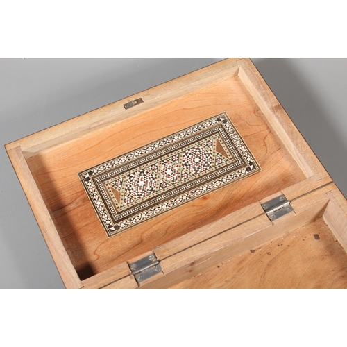 2 - Vintage jewellery box with geometric mosaic inlay, 7cm x 28cm and a smaller box (2).