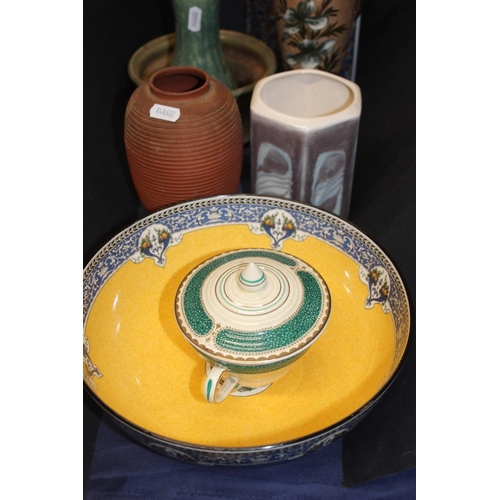 52 - Decoratove ceramics to include Royal Worcester, Royal Porcelain vase, Doulton Lambeth ewer and other... 