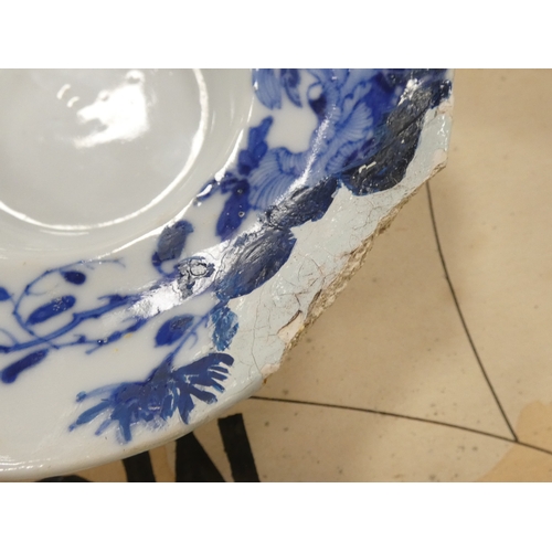 141 - Set of six Qing Dynasty Chinese Gaiwan blue and white porcelain tea cups with covers on stands, six ... 