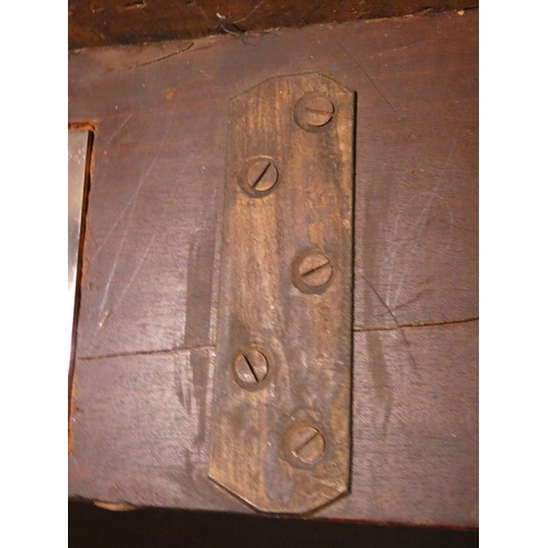 497 - George III mahogany drop flap wake or dining table on turned supports and pad feet, 189cm wide.