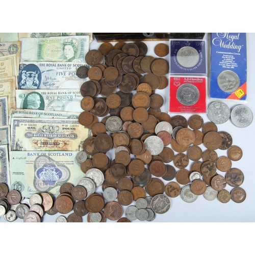 Collection of coinage and notes to include Silver Jubilee Crowns ...