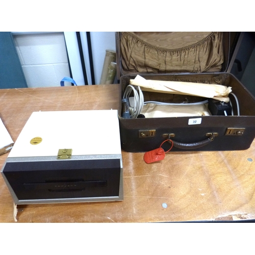 Lot 32        