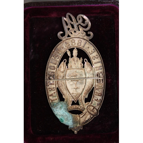 39 - Diecast white metal badge 'Franchise 1884 Demonstration' with City of Glasgow coat of arms to the ce... 