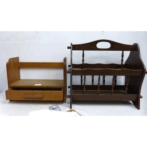 15 - Large Oriental style blue vase H.52cm and vintage book trough and a magazine rack.
