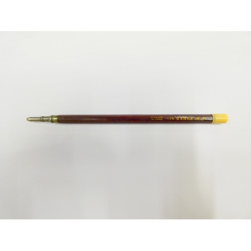 10 - Collection of fountain pens.