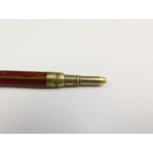 10 - Collection of fountain pens.