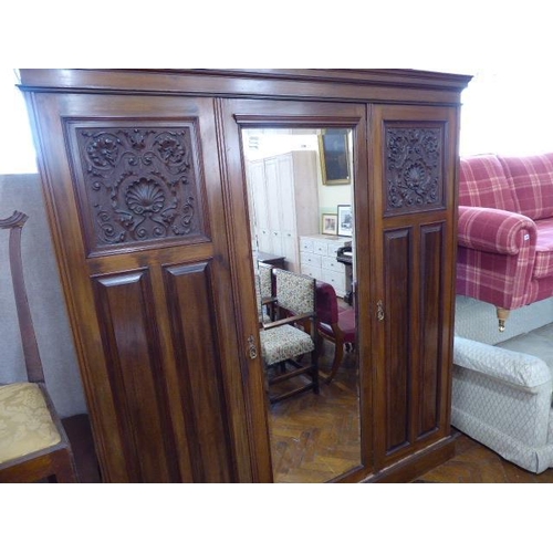 116 - Victorian mahogany mirrored door wardrobe