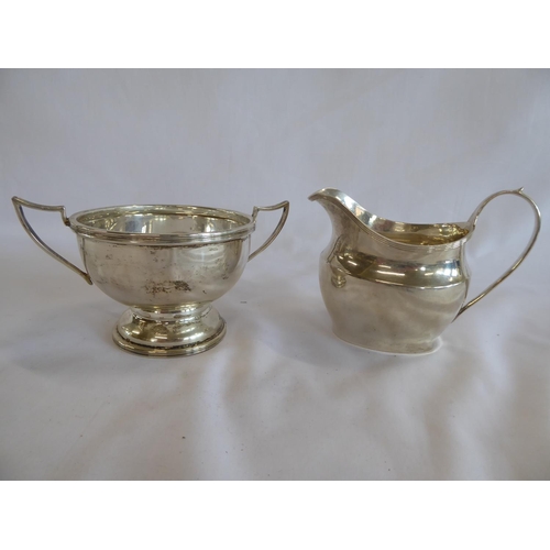 4 - Silver sugar bowl and cream jug - B'ham 1931 and Chester 1904 (8 ozt)