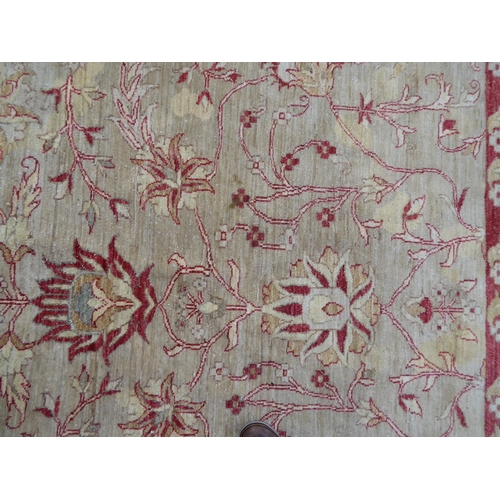 541 - Cream ground Ziegler carpet ( approx 12'x 9' )