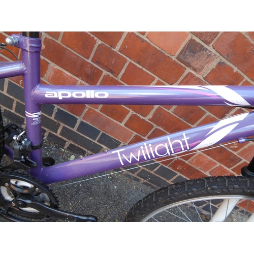 28 - Apollo Twilight ladies mountain bike