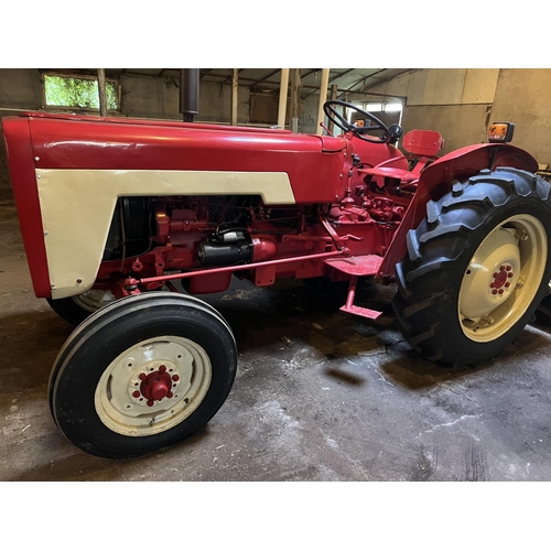 113 - International B434 2wd tractor
Reg: Unknown
Serial number:B19952
Tyres Front 100% Rear 100%