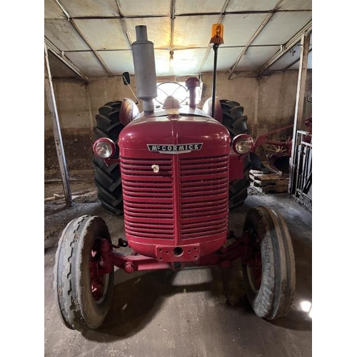 114 - McCormick Standard Super WD-9 2wd diesel Tractor
Reg: RSJ404
Serial number: 1214
Tyres Front 30% Rea... 