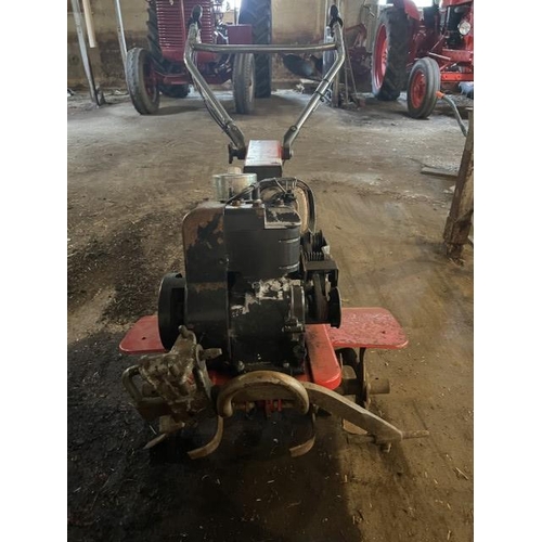 39 - Briggs & Stratton 5hp rotavator