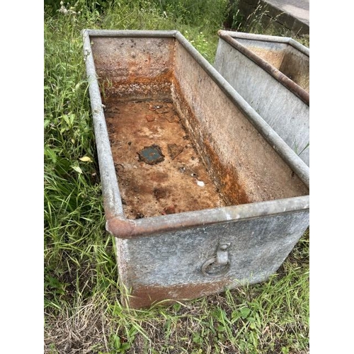 66 - 4ft studded water trough