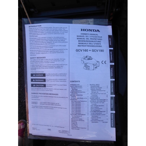 10 - Castel Garden Honda GCV 190 petrol lawnmower