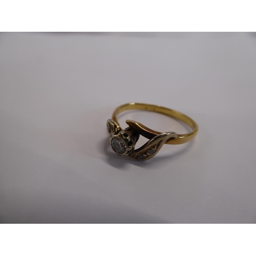 24 - 18ct gold diamond ring (2.3g)