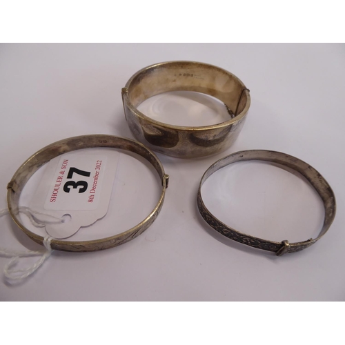 37 - Silver bangles (3)