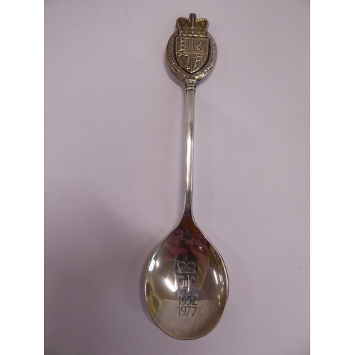 56 - Cased silver Queen's jubilee spoon 1977