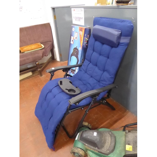 36 - Folding garden recliner with cushion