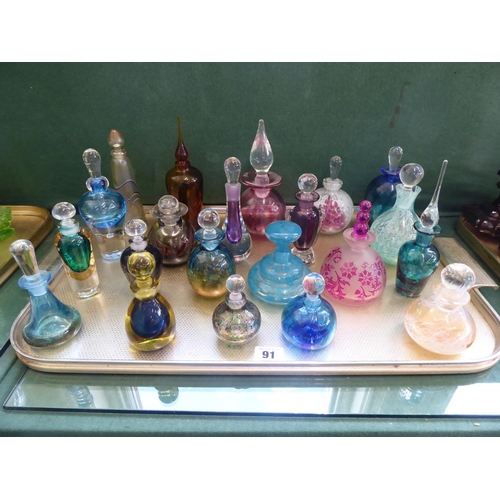 91 - Studio glass perfume bottles - Sark, Andrew Sanders etc. (21)