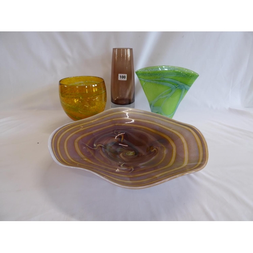 100 - 20thC coloured art glass vases, fruit bowl etc (4)