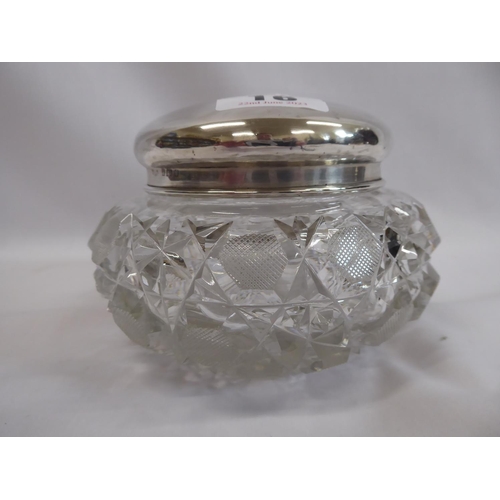 16 - Silver lidded cut glass powder jar - London 1925