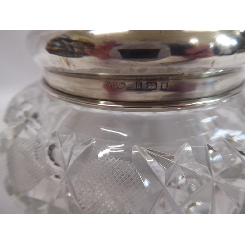 16 - Silver lidded cut glass powder jar - London 1925