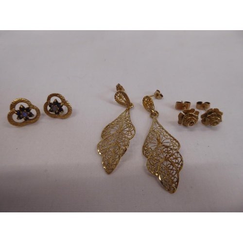 49 - 9ct gold earrings (3 pairs) 5.3g