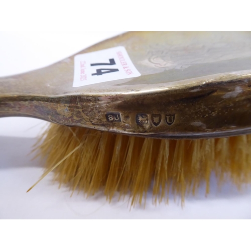 74 - Silver hairbrushes - London 1895 (2)