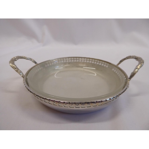 78 - Circular silver butter dish with glass liner - Birmingham 1928