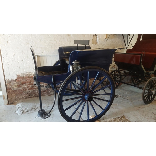 10 - Estate Managers Carriage 

Wheel diameter  40inch

Turn of the 19th Century with two side lamps and ... 