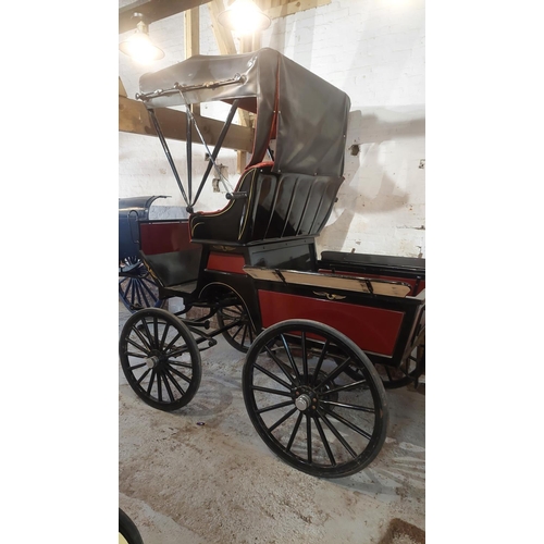 13 - Voitures Robert & Fils Canadian 19th century ‘tall’ cart.

shaft connection height from ground - 27i... 