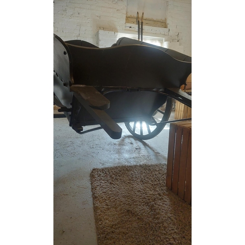 9 - muck cart / livestock trailer,

Turn of the century with ¾ shafts. 

Shaft Length - 76 inch
Wheel di... 