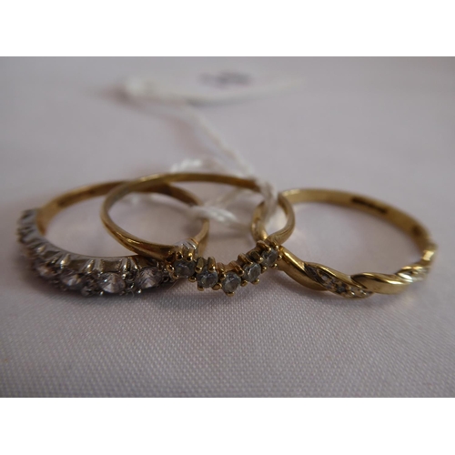 19 - 9ct gold eternity rings (3) (4.0g)