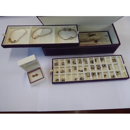 39 - Pandora charms, bracelets etc. in velvet compartment box, gift boxes etc.