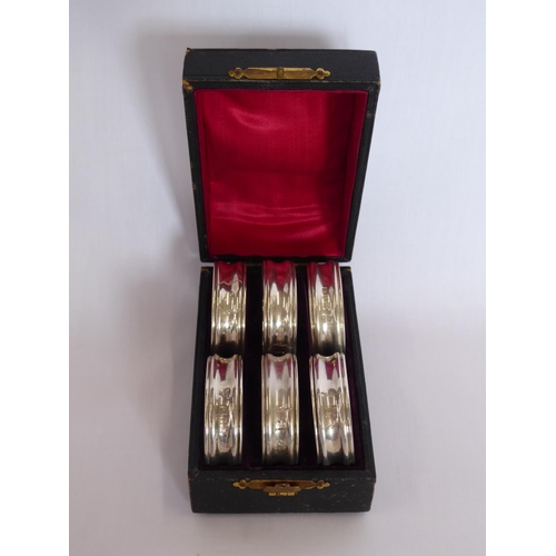 62 - Cased set of 6 napkin rings - Birmingham 1898